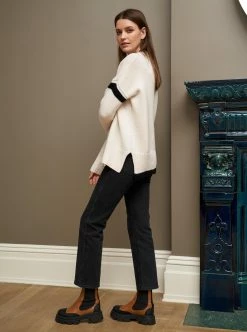 LLC21058_CREAM/BLACK Knitwear Varsity Sweater