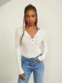 LLC21638_CREAM Tees Waffle Henley