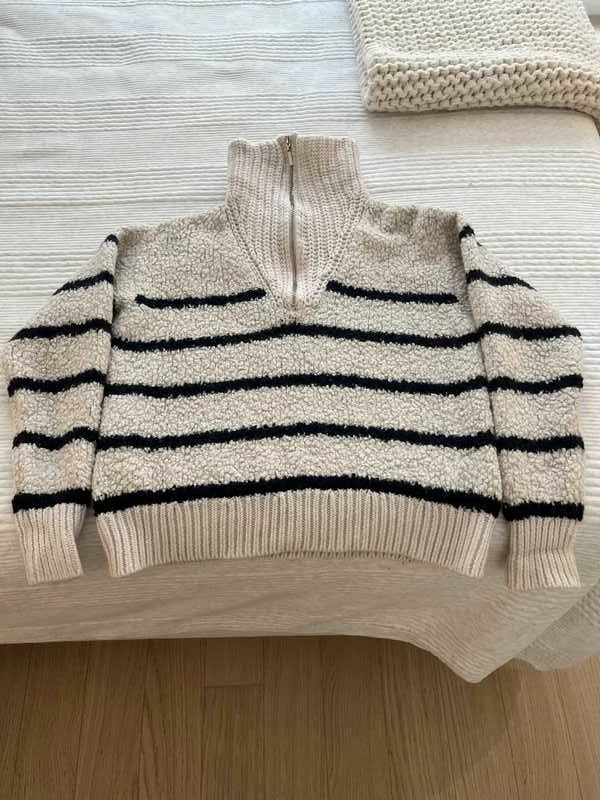 Recurate Sherpa Bastien Sweater 18 Recurate Sherpa Bastien Sweater