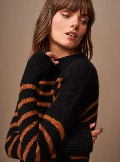 Recurate Marin Sweater 8 Recurate Marin Sweater